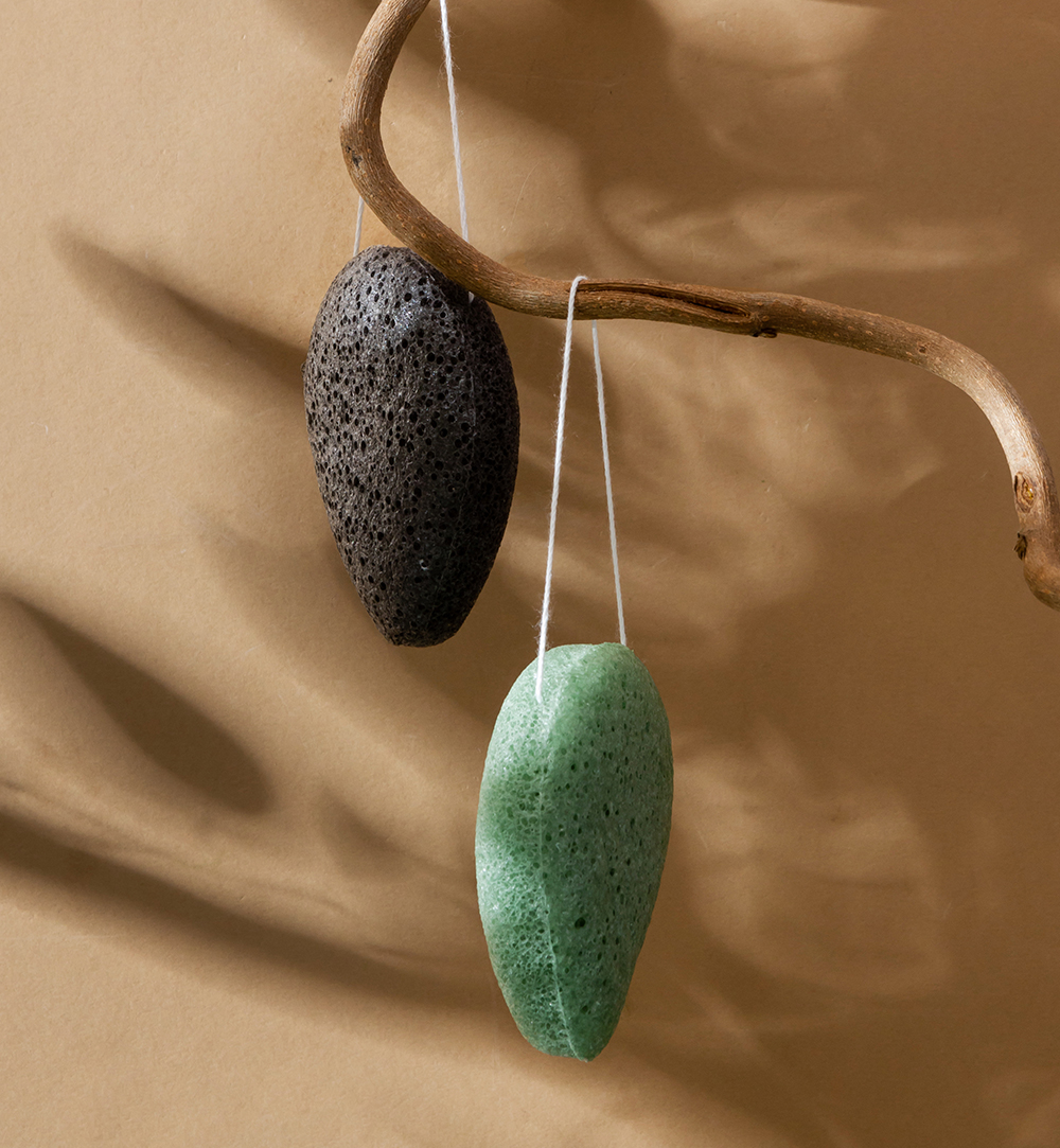 Спонж Конняку с бамбуковым углем