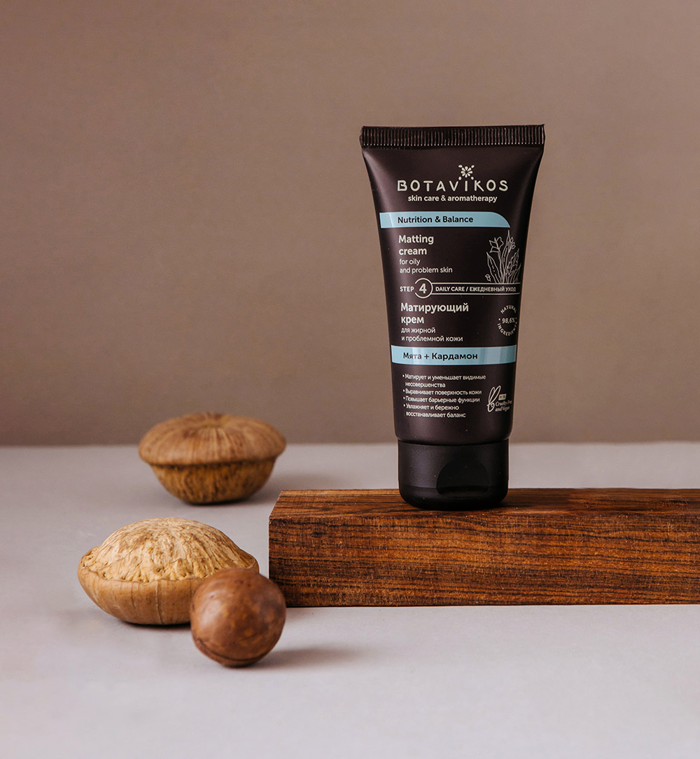 Матирующий крем для жирной и проблемной кожи Nutrition & Balance